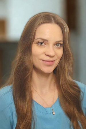 Marika Tomaševiča 300x450